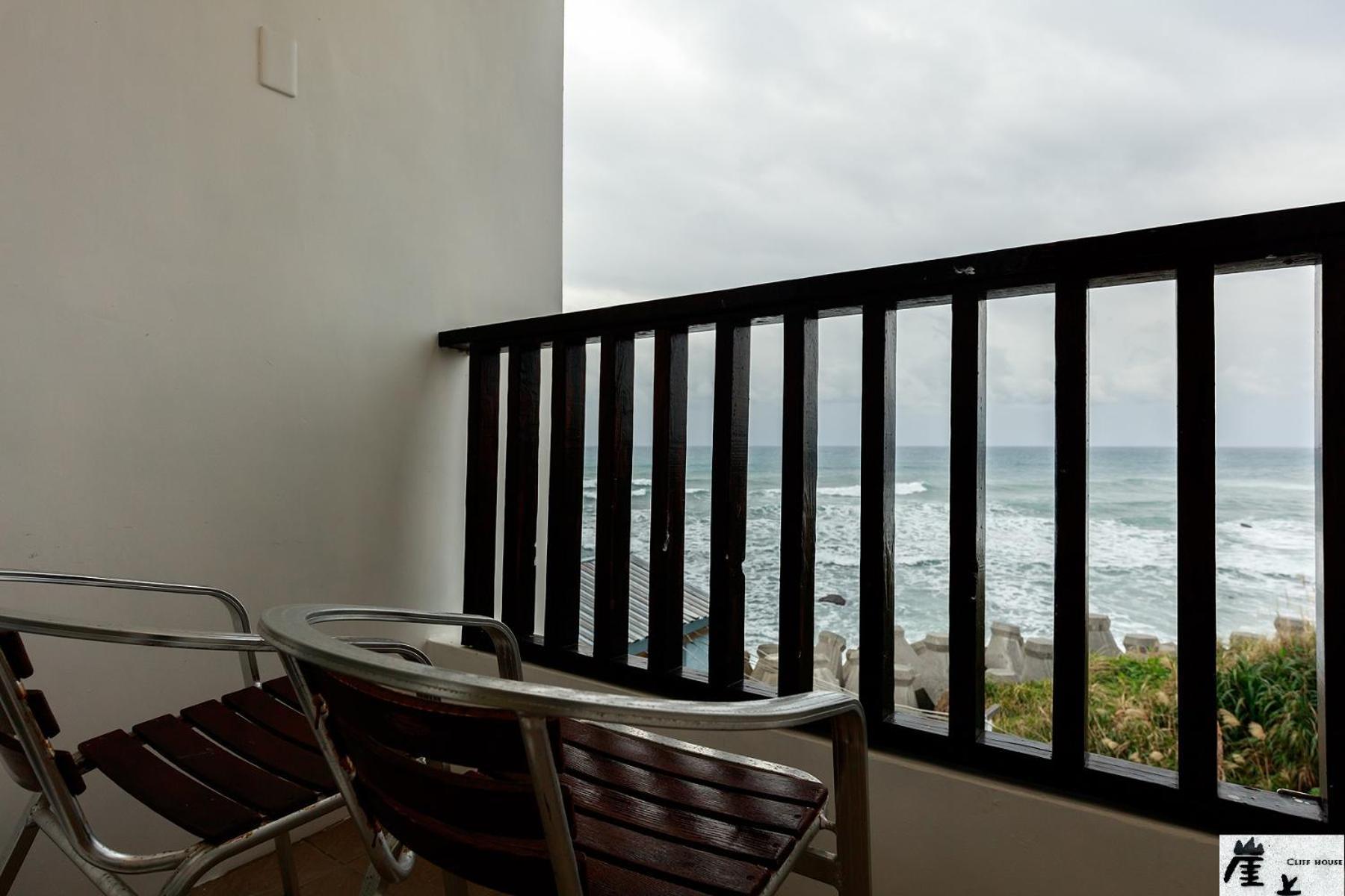 崖上民宿 Cliff House B&B Fengbin Exteriér fotografie