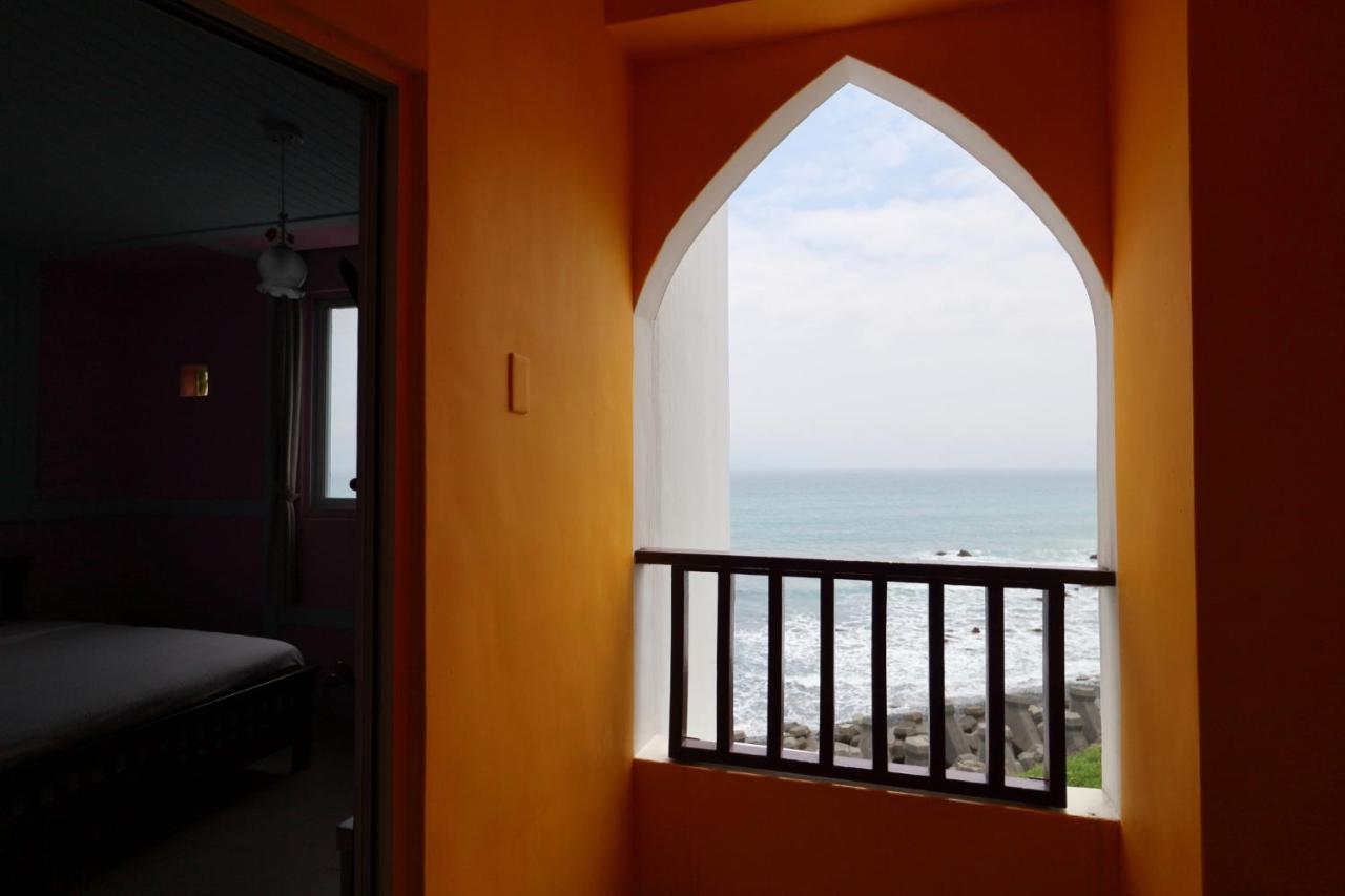 崖上民宿 Cliff House B&B Fengbin Exteriér fotografie