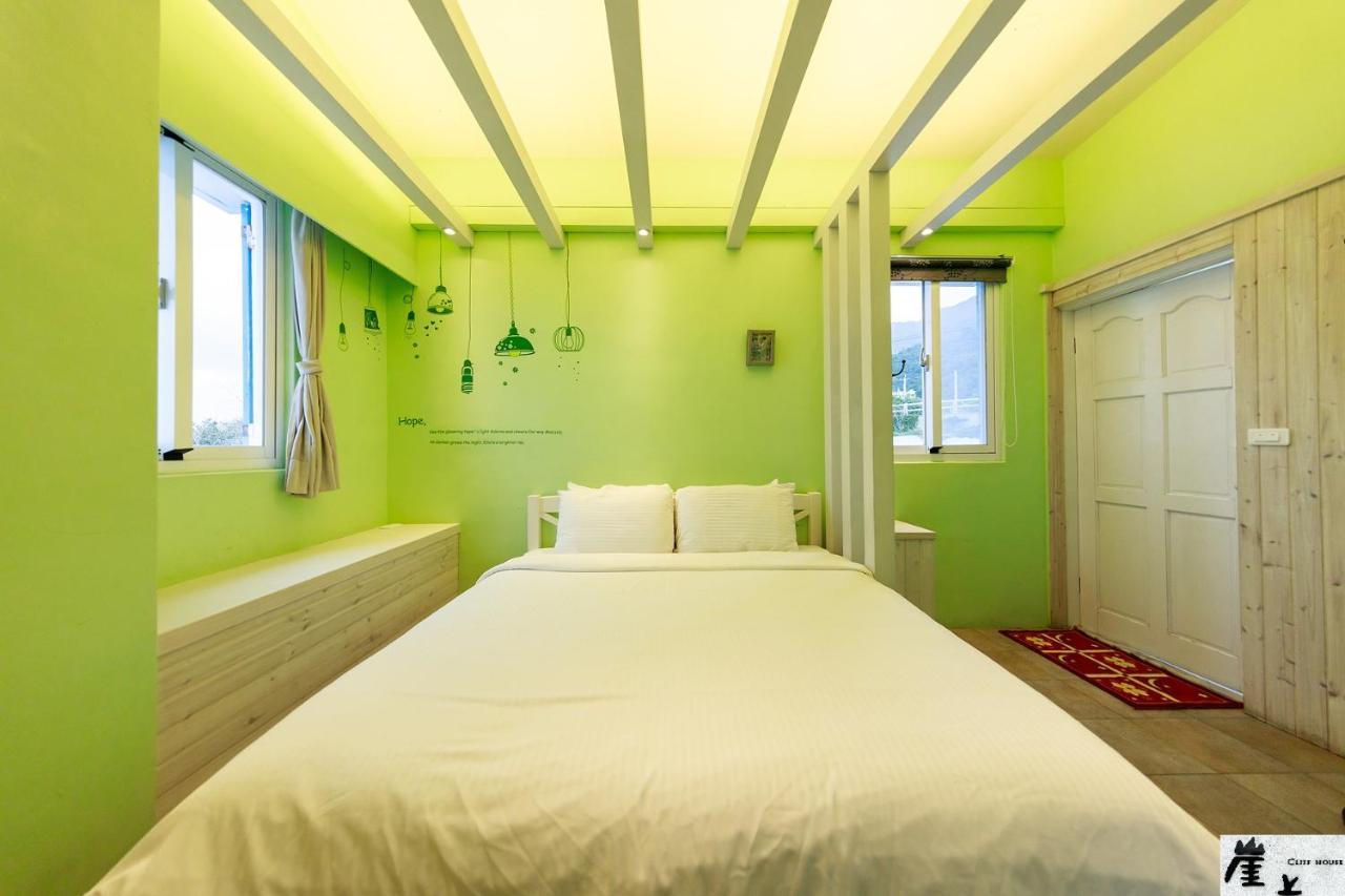 崖上民宿 Cliff House B&B Fengbin Exteriér fotografie